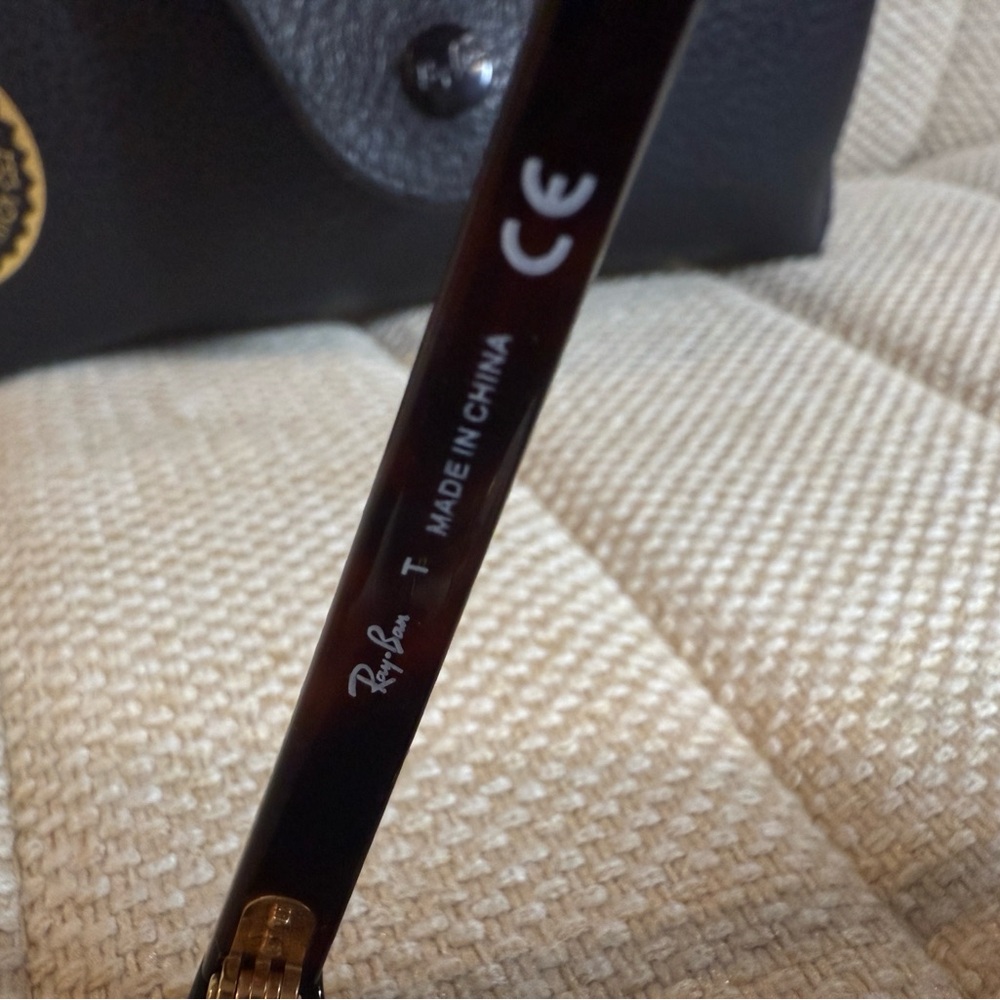 Ray-Ban RB3016 Clubmaster Unisex Sunglasses with Tortoise Frame and Polarized... - Picture 12 of 15